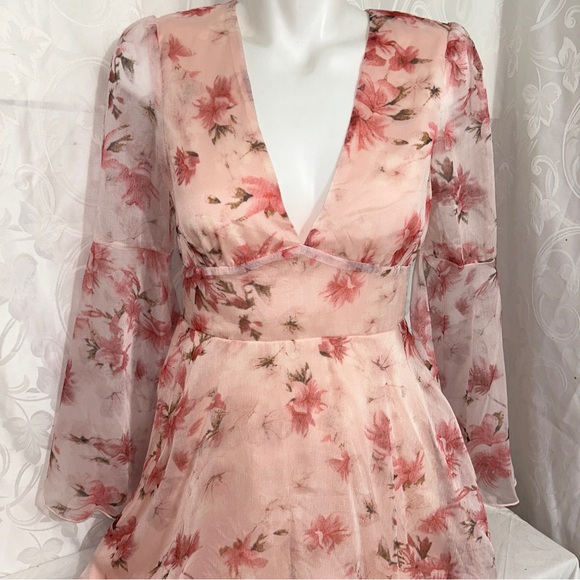 Double Crazy Pink Feminine Fairy Floral Sheer Long Bell Sleeve Flowy Dress - Picture 7 of 12